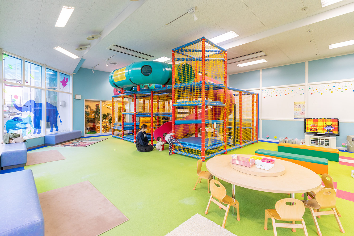 親子で屋内遊びスポットめぐり】キッズランド - fam（ファム）